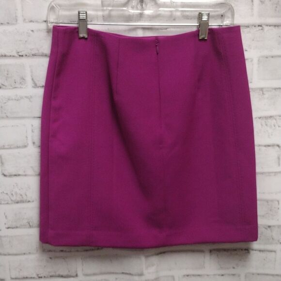 Loft skirt  - Picture 3 of 3